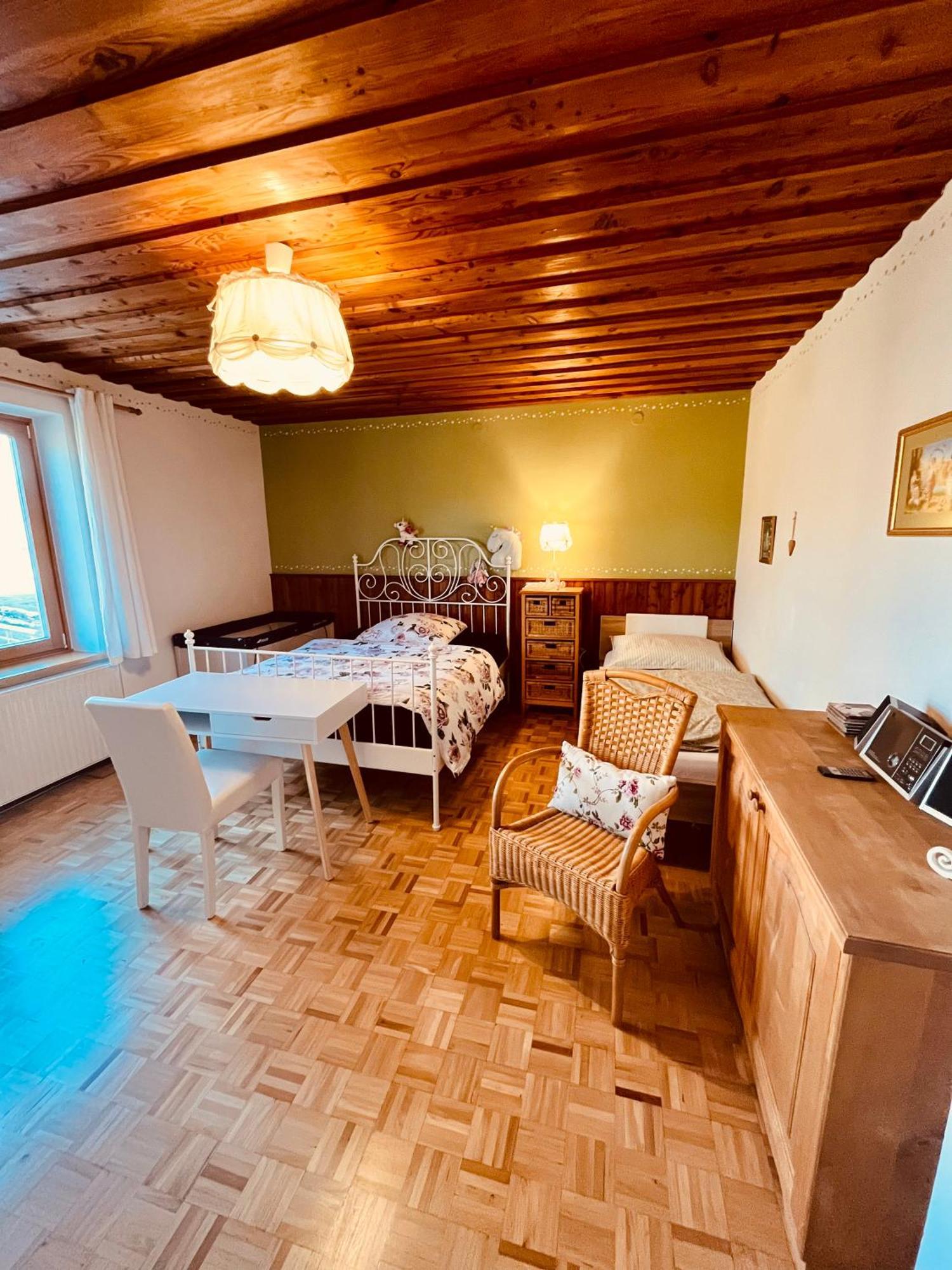 Familienapartments Mit Balkon Und Garten Ober-Lembach Buitenkant foto